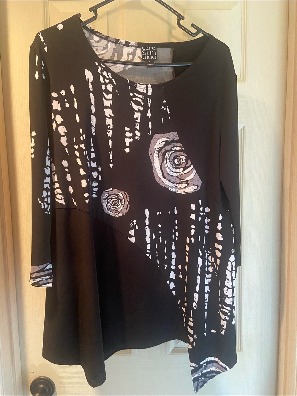 Clara Sun Woo Black and White Abstract Asymmetric Tunic